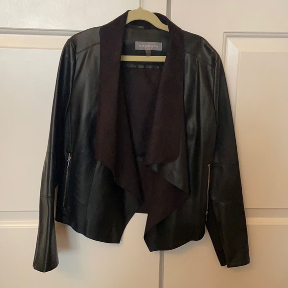 Girls leather jacket - Picture 1 of 4